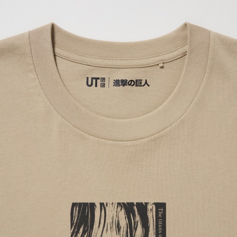 Camiseta Uniqlo Attack on Titan UT Short-Sleeve The 