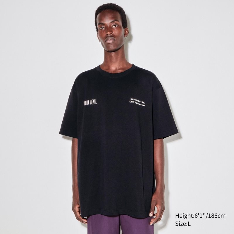 Camiseta Uniqlo Chainsaw Man × Kosuke Kawamura Short Sleeve Ut Oversized Hombre Negras | 7836617