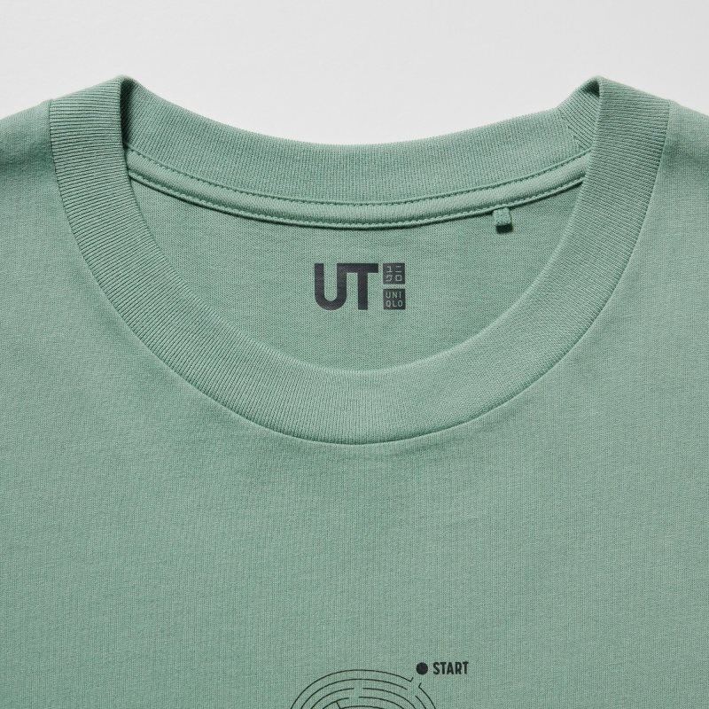 Camiseta Uniqlo Mickey Stands Ut Short Sleeve Graphic Hombre Verde | 8757576