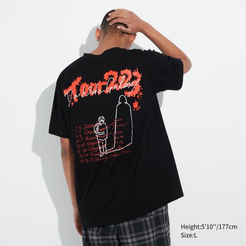Camiseta Uniqlo Utgp2023: Magic For All Ut Short-sleeve Graphic Takashi Miyahira Hombre Negras | 2911418