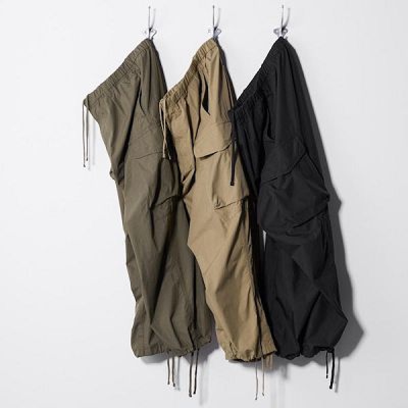 Pantalon Uniqlo U Wide-Fit Parachute Cargo Mujer Beige | 8183427