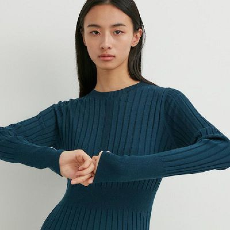 Vestido Uniqlo 3D Knit Ribbed Crew Neck Long-Sleeve Mujer Verde | 2854207